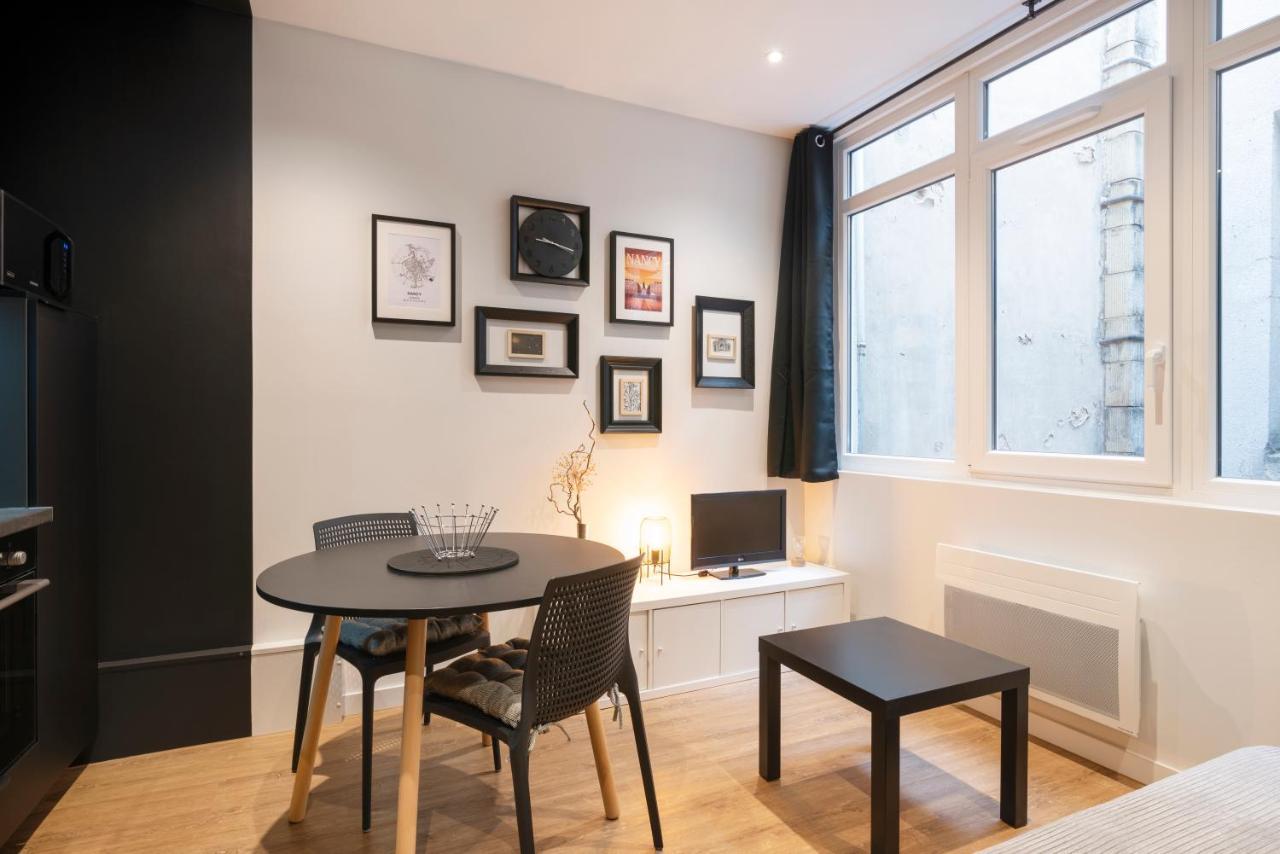 Le Cocon Des Dominicains - Duplex Pour 2, Nancy Apartamento Exterior foto